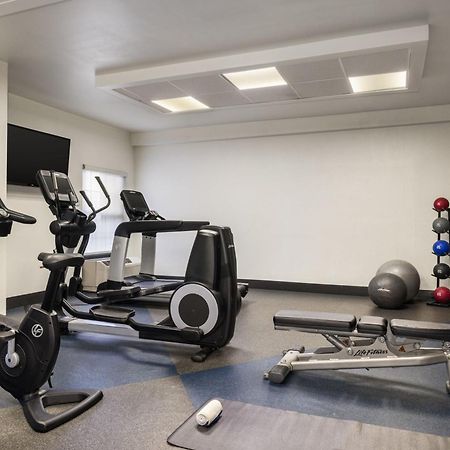 Four Points By Sheraton Greensboro Airport Екстер'єр фото