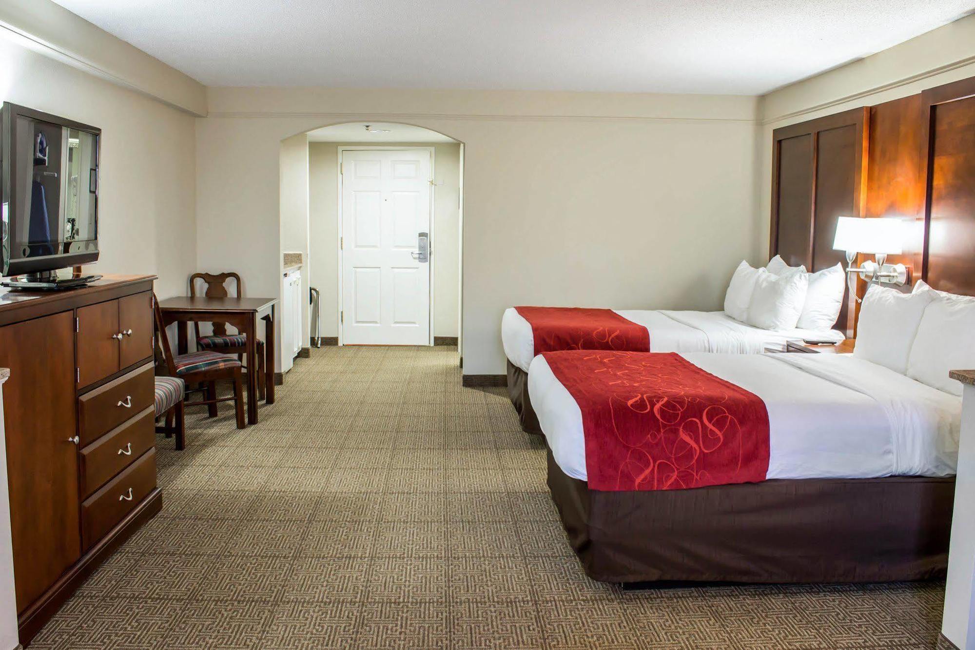 Four Points By Sheraton Greensboro Airport Екстер'єр фото