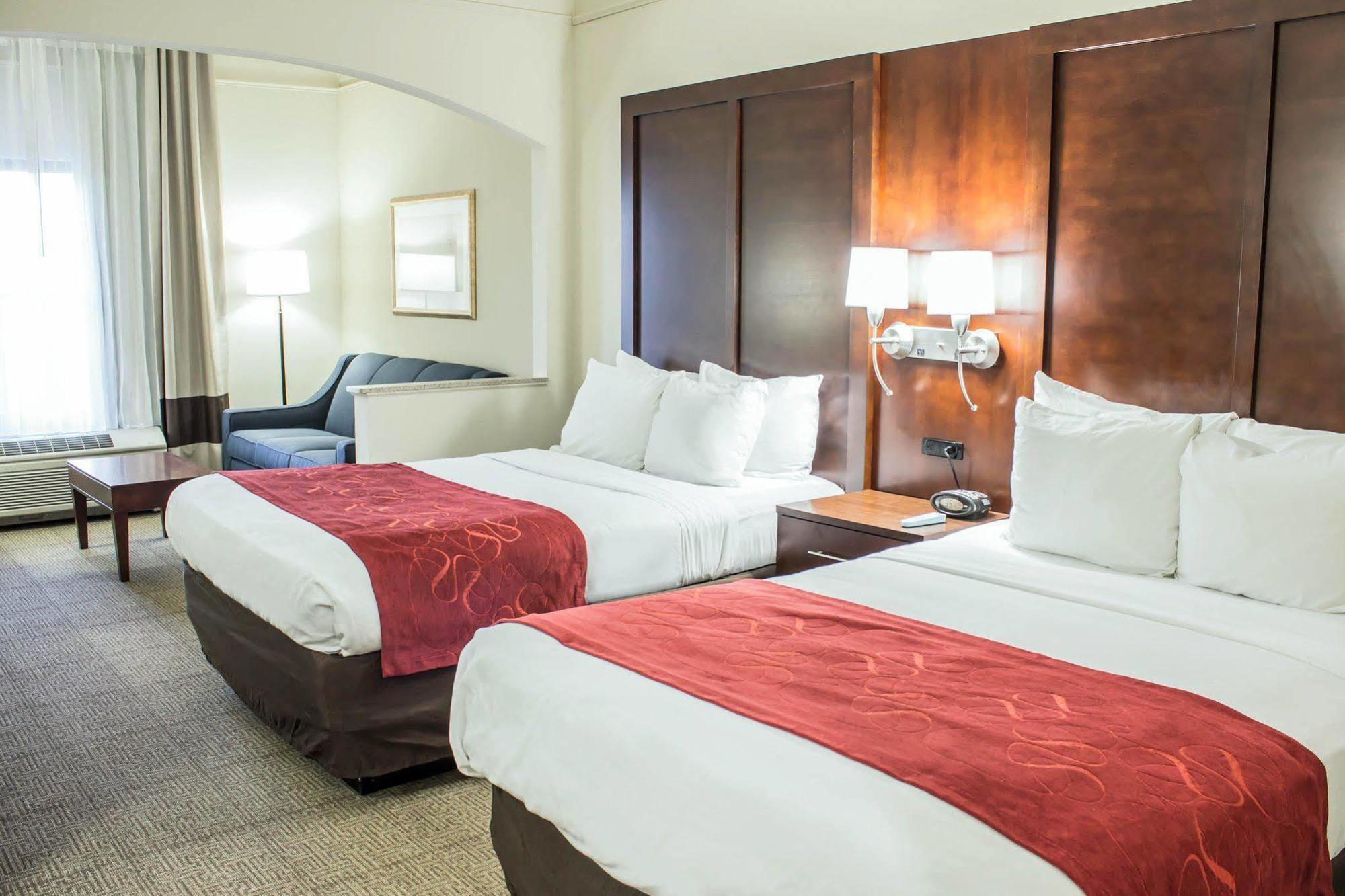 Four Points By Sheraton Greensboro Airport Екстер'єр фото